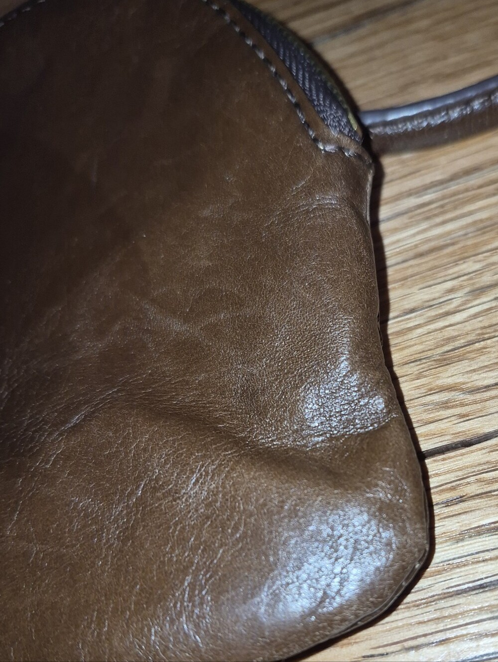 Hobo The Original Sable leather wristlet featuring a patchwork design in brown - Picture 9 of 12